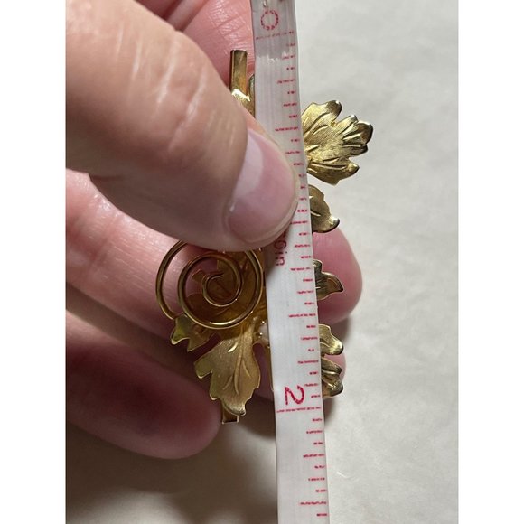 Vintage Brushed Gold Spiral Design Double Leaf Faux Pearl Brooch - Picture 9 of 11